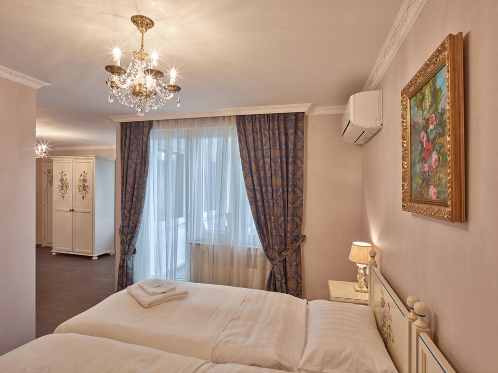 Apartment-Hotel Am Rathaus デュッセルドルフ エクステリア 写真