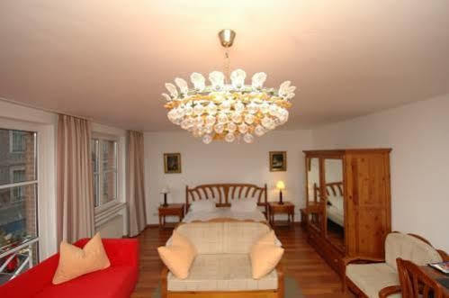 Apartment-Hotel Am Rathaus デュッセルドルフ エクステリア 写真