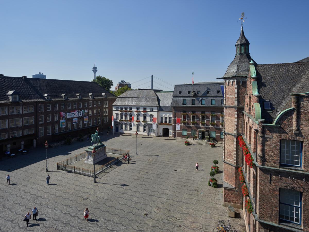 Apartment-Hotel Am Rathaus デュッセルドルフ エクステリア 写真