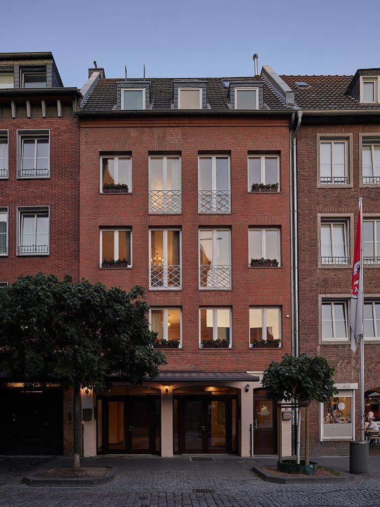 Apartment-Hotel Am Rathaus デュッセルドルフ エクステリア 写真